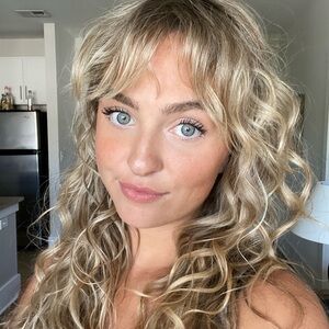 Meet your Posher, Bridget